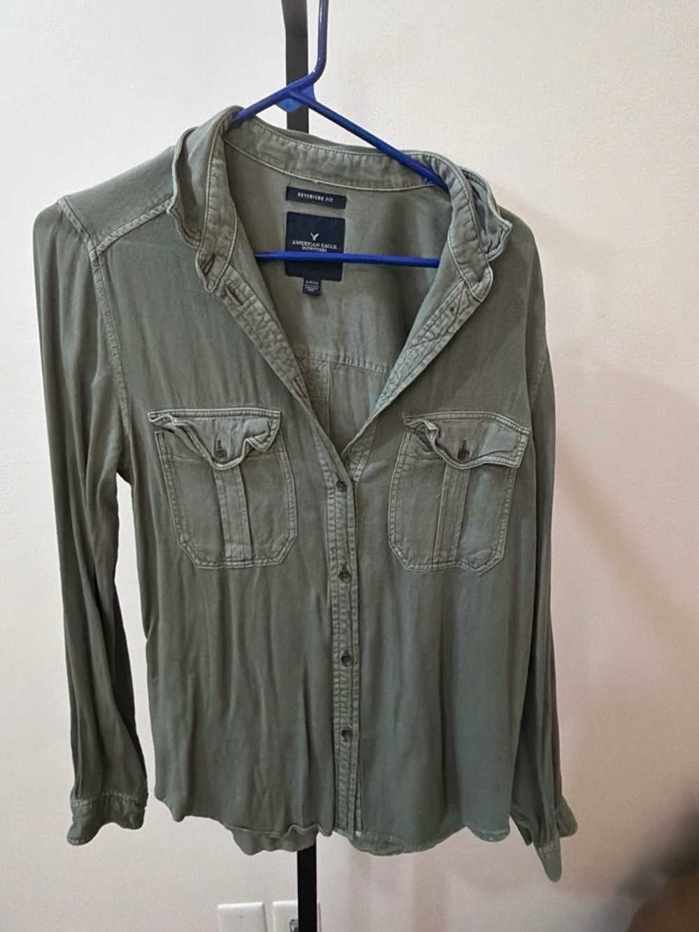 American Eagle Outfitters Olive Button-Front Utility Shirt